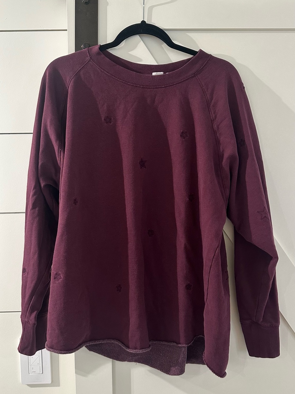 American Eagle Outfitters Star-Embroidered Crewneck Sweater - Plum
